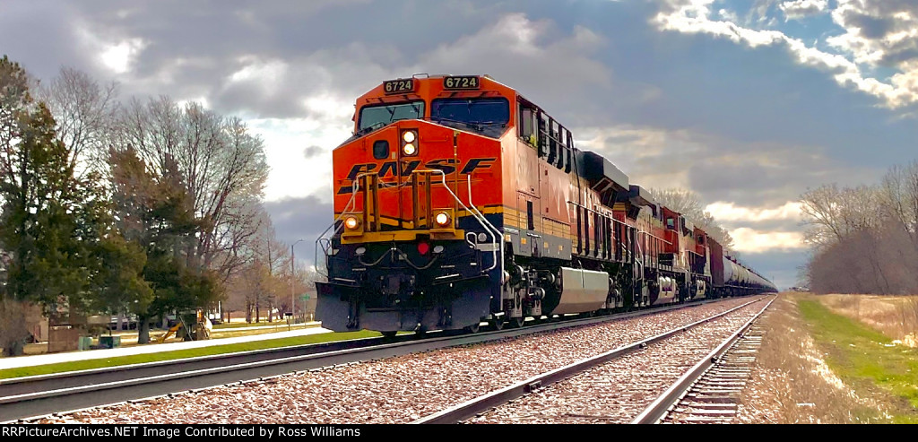 BNSF 6724